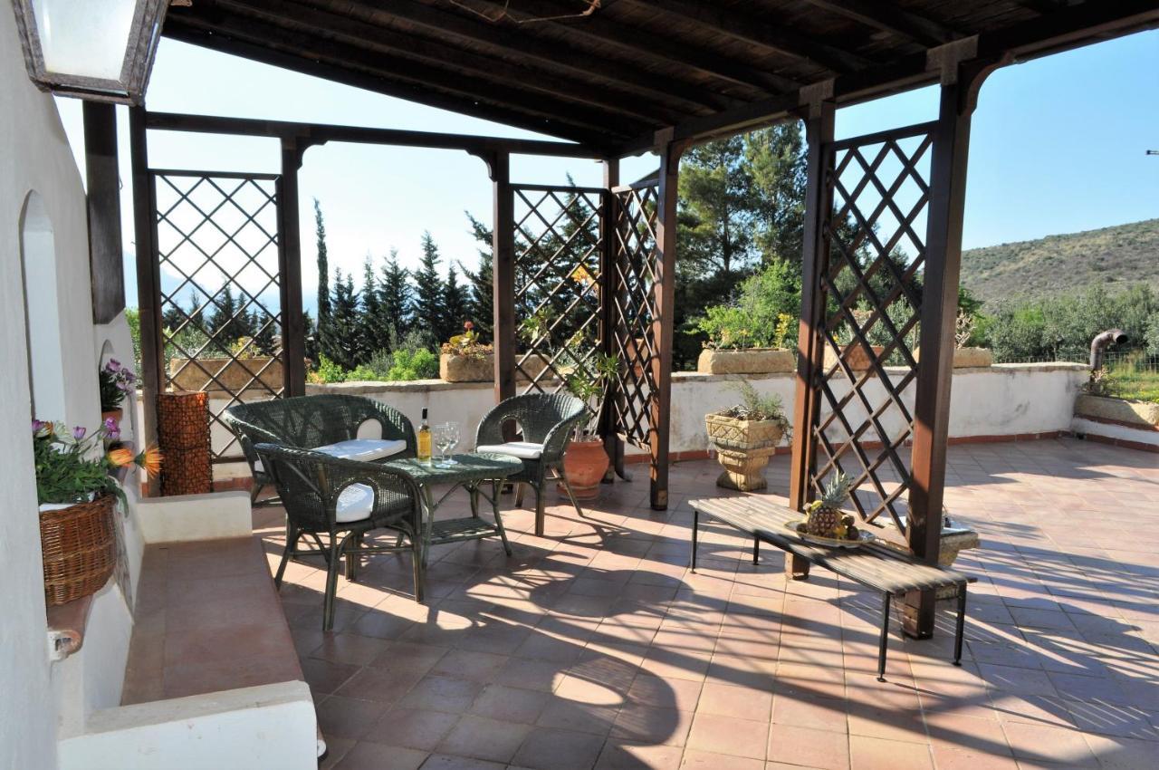 Casale Degli Ulivi Vila Castelluzzo Exterior foto